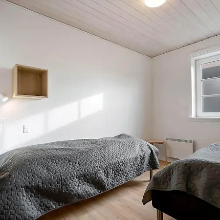 C11731-hemmet-jollen-1-st Nyaraló Falen