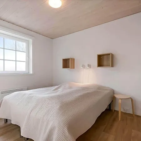 C11731-hemmet-jollen-1-st