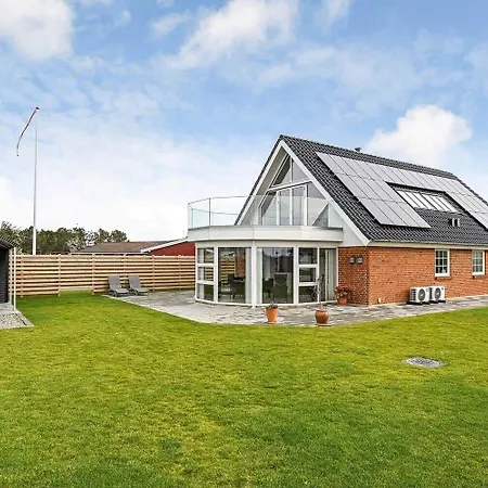 C11731-hemmet-jollen-1-st Nyaraló Falen