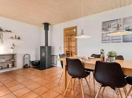 C11731-hemmet-jollen-1-st Falen