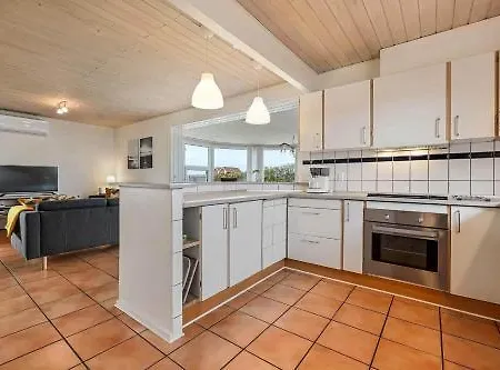 C11731-hemmet-jollen-1-st * Falen
